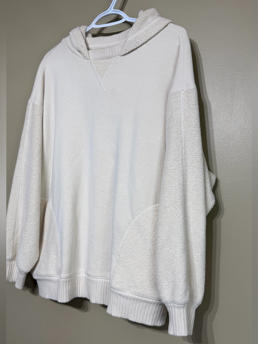Aerie Très Chic Chenille Oversized Hoodie - Picture 7 of 14